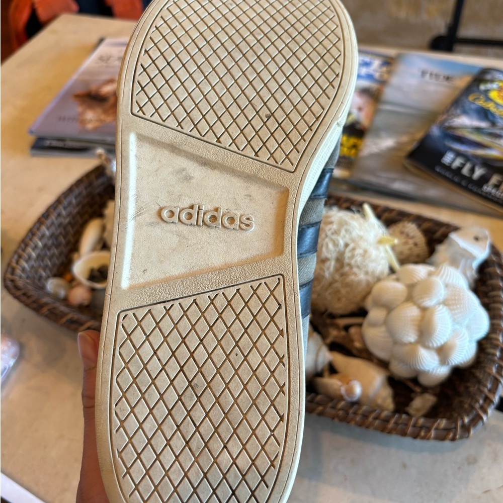 Adidas Men's Black and Grey Sneakers - Picture 3 of 3